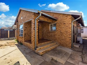 2 Bed House in Devland