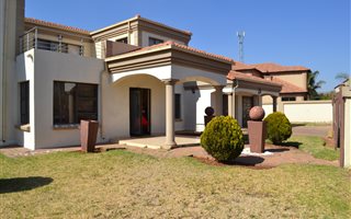 4 Bedroom House in Zambezi Country Estate