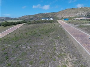 849 m² Land available in Plettenberg Bay