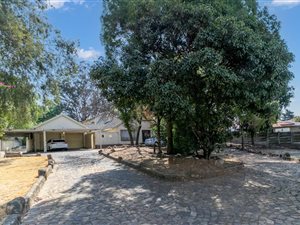4 Bed House in Kelvin