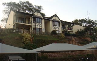 2 Bedroom Simplex in The Wolds