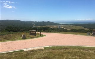 786 m² Land available in Kenton-on-Sea