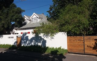 4 Bedroom House in Rosebank