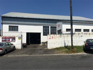 658 m² Commercial space in Braelyn