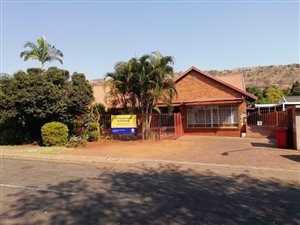 5 Bed House in Wonderboom
