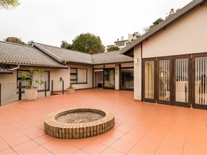 4 Bed House in Lower Robberg
