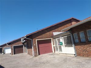 3 Bed Townhouse in Middelburg South