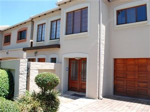 3 Bed Duplex in Woodhill
