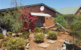 3 Bedroom House in South Ridge