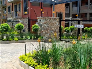 2 Bedroom Apartment in Florauna
