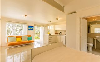 Studio Apartment in Devils Peak Estate