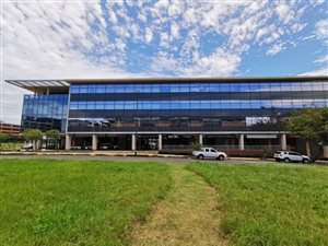 680 m² Office Space in Umhlanga Ridge