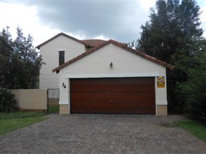 2 Bed Duplex in Bloubosrand