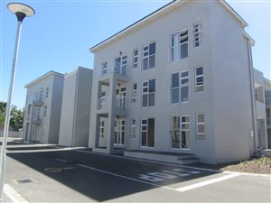 1 Bed Apartment in Klein Parys