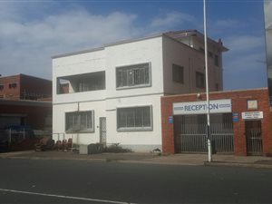 650 m² Office Space in Greyville