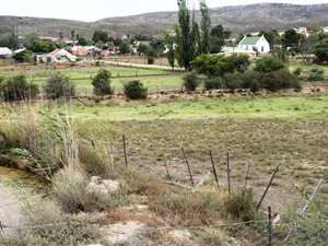 4283 m² Land available in Uniondale