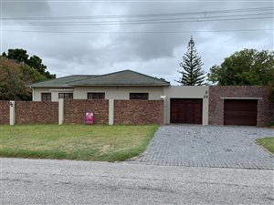 3 Bedroom House in Mount Pleasant