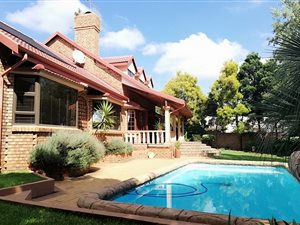 4 Bedroom House in Meyersdal