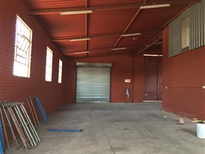 400 m² Industrial space in Chloorkop
