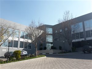 512 m² Commercial space in Kyalami