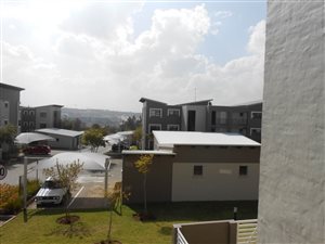 2 Bed Apartment in Dainfern