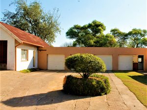 1.4 ha Farm in Benoni AH