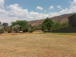 1008 m² Land available in Wigwam