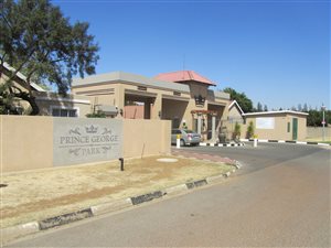 2 Bed Townhouse in Parkdene