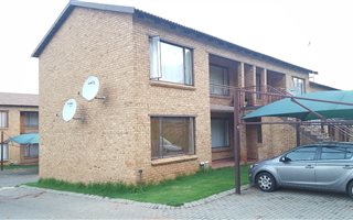 2 Bedroom Townhouse in Meredale