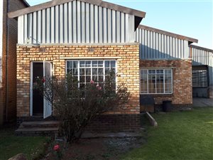 310 m² Industrial space in Dalview