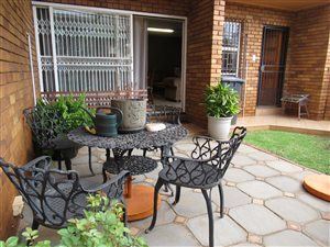 3 Bedroom Duplex in Wierda Park