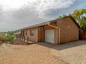5 Bed House in Glen Anil