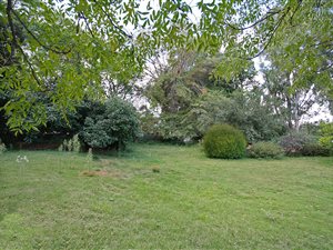 2000 m² Land available in Craighall