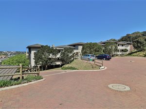 2 Bed Townhouse in Brettenwood Coastal Estate