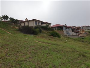 815 m² Land available in Great Brak River