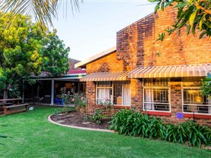 3 Bed Townhouse in Lynnwood Ridge