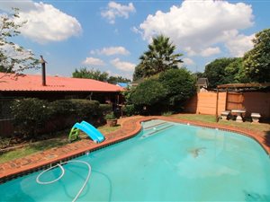 3 Bed House in Klopperpark