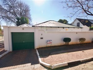 3 Bed House in Westdene