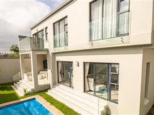 Cluster in Lonehill