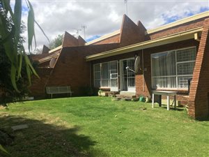 3 Bed House in Panorama