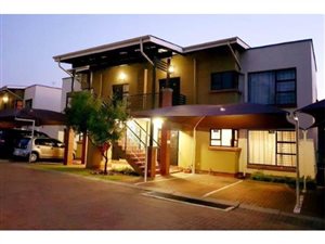 2 Bed Apartment in Glenvista