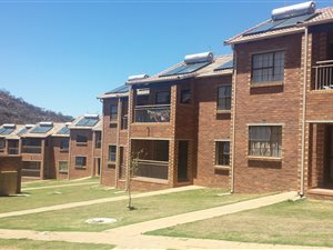 2 Bed Apartment in Naturena