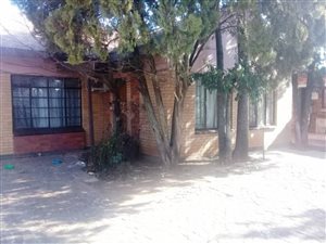 3 Bed House in Lindo Park