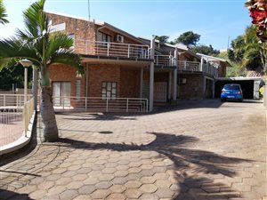 5 Bed House in Clare Hills