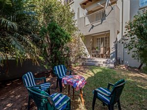 1 Bed Apartment in Paulshof