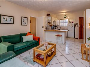 1 Bed Apartment in Paulshof