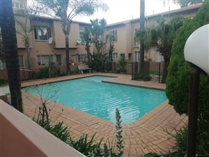 3 Bed Townhouse in Verwoerdpark