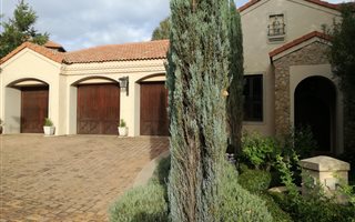 4 Bedroom House in Mooikloof Gardens