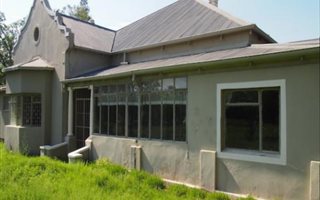 5 Bedroom House in Bultfontein