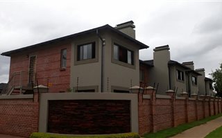 2 Bedroom House in Daspoort